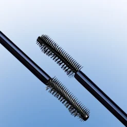Mascara^Benefit BADgal Bounce Mini - Volumenspendende Mascara mit doppelseitiger Bürste