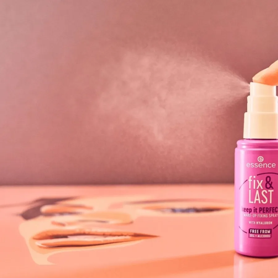 Make-Up Gezicht^Essence Fix & Last keep it Perfect Make-Up Fixing Spray