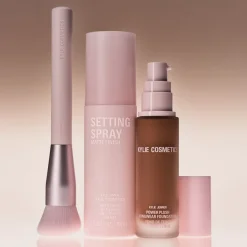 Foundationkwasten^Kylie Jenner Cosmetics Foundation Brush