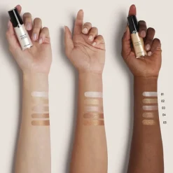 Highlighter^Armani Luminous Silk Acqua Highlighter