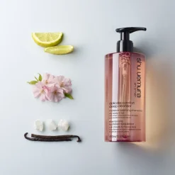 Droog Haar^Shu Uemura Moisture Balancing Shampoo Droge Hoofdhuid & Haar