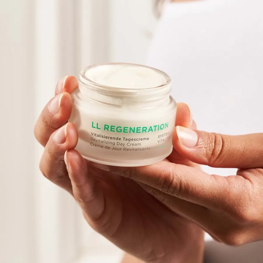 Annemarie Börlind|Dado Sens^ANNEMARIE BÖRLIND Nachtcrème