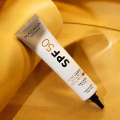 Mádara|Gezichtsverzorging^MÁDARA Plant Stem Cell Ultra-Shield Sunscreen SPF50