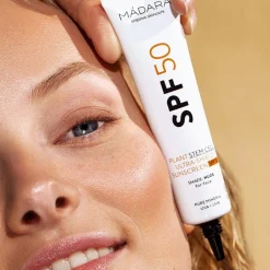 Mádara|Gezichtsverzorging^MÁDARA Plant Stem Cell Ultra-Shield Sunscreen SPF50