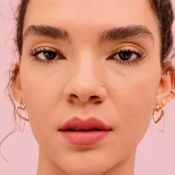 Lipgloss^Benefit Plushtint - Hydraterende Mattertint