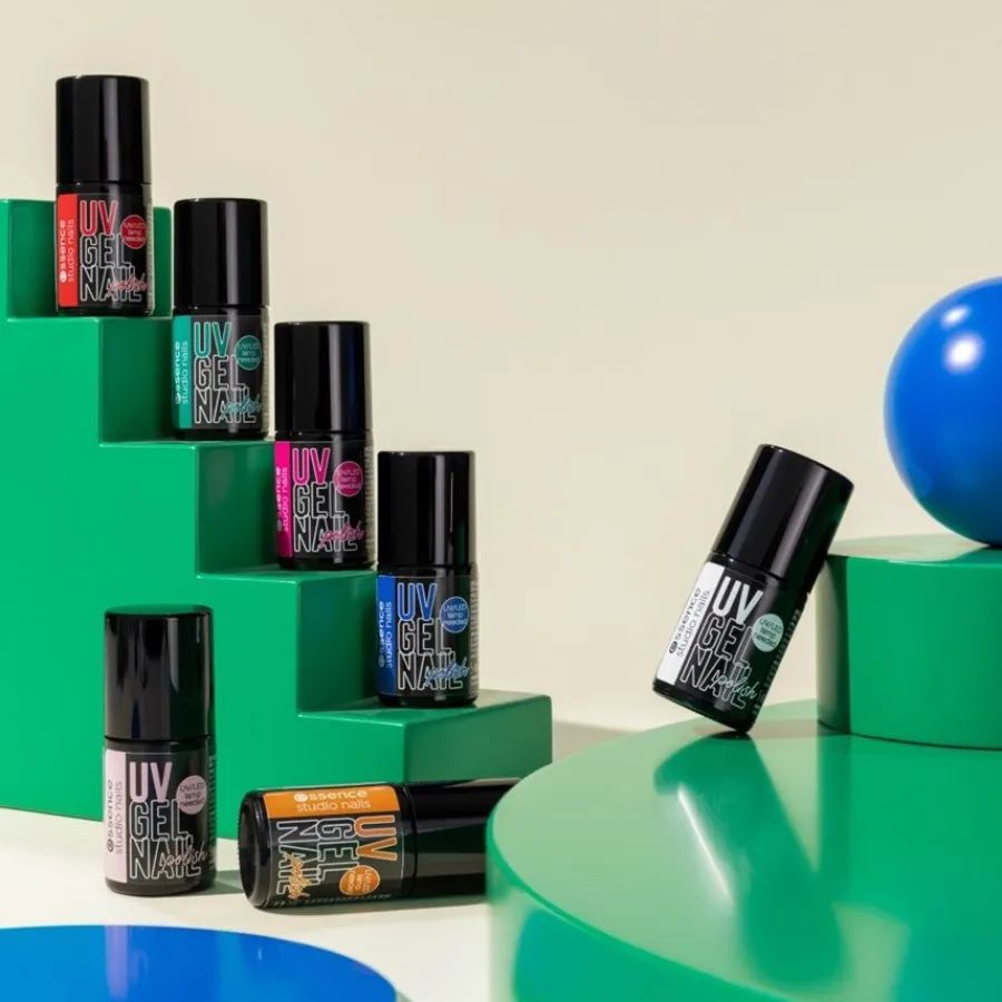 Nagels^Essence Pools