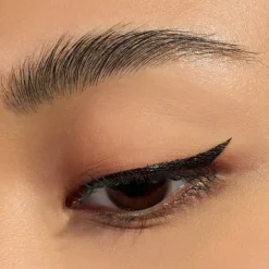 Ogen|Eyeliner^Essence Quick Wing! Stamp Eyeliner