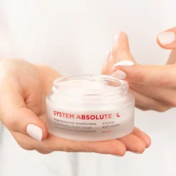 Annemarie Börlind|Dado Sens^ANNEMARIE BÖRLIND Regenererende nachtcrème