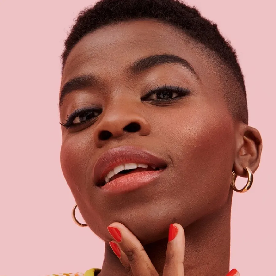 Lippen|Accessoires^Benefit Roodkapje Mini, Aardbeiroze