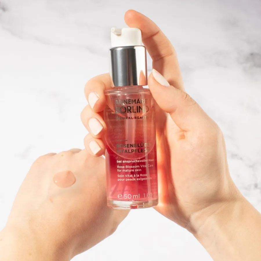 Annemarie Börlind|Gezichtsverzorging^ANNEMARIE BÖRLIND ROZENBLAADJES VITALE ZORG