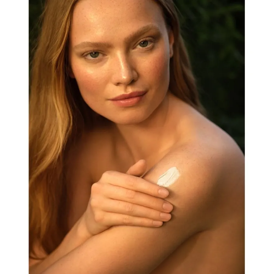 Heren|Hand & Voet^WELEDA Skin Food Body Butter, Voedende, snel absorberende textuur voor de droge huid