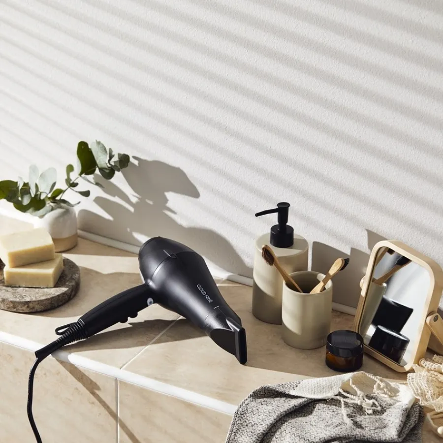 Föhns^Cloud Nine The Airshot