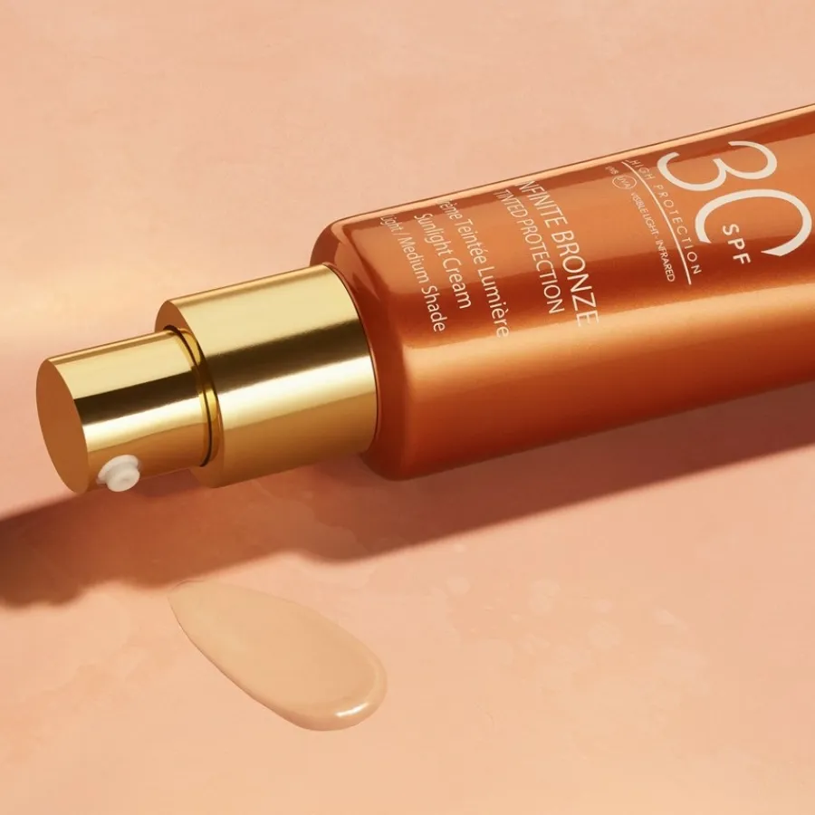 Zonnemake-Up|Zonnebrandcrème^Lancaster Tinted Sunlight Cream SPF30