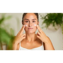 Annemarie Börlind|Dado Sens^WELEDA Verstevigende dagverzorging granaatappel & maca peptiden, Vermindert rimpels & verstevigt