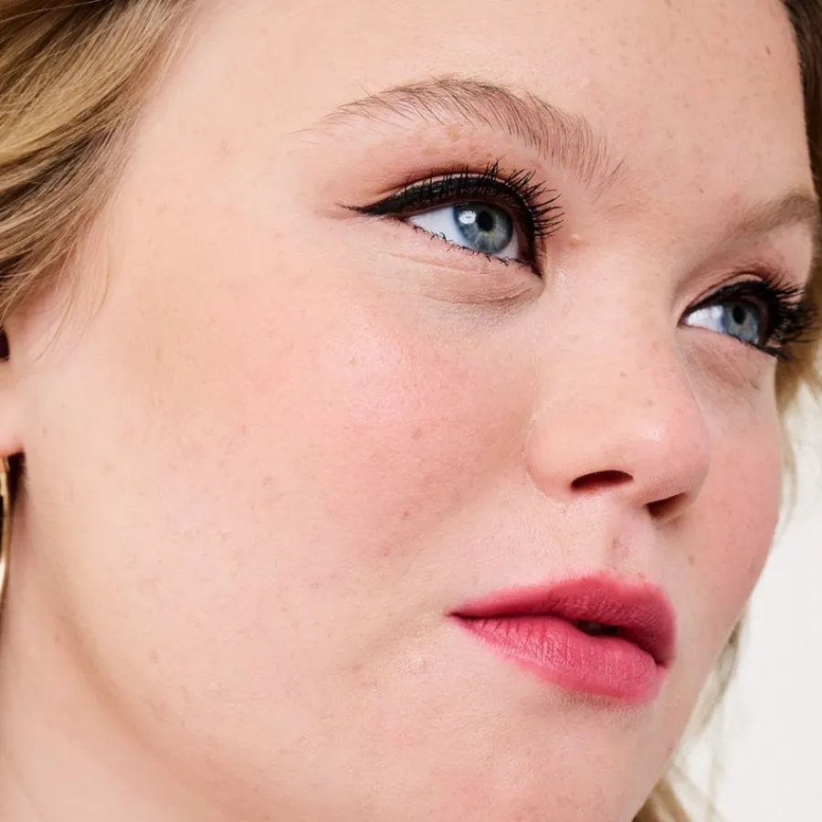 Eyeliner^Benefit Voering