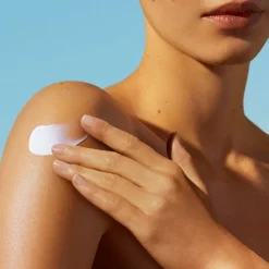 Zonnebrand|Zelfbruiners^Biotherm Waterlover Hydrating Sun Milk