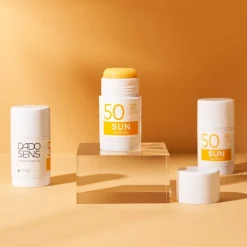 Dado Sens|Zonnebrandcrème^DADO SENS ZONNEBRANDCRÈME SPF 50, - voor de zongevoelige huid